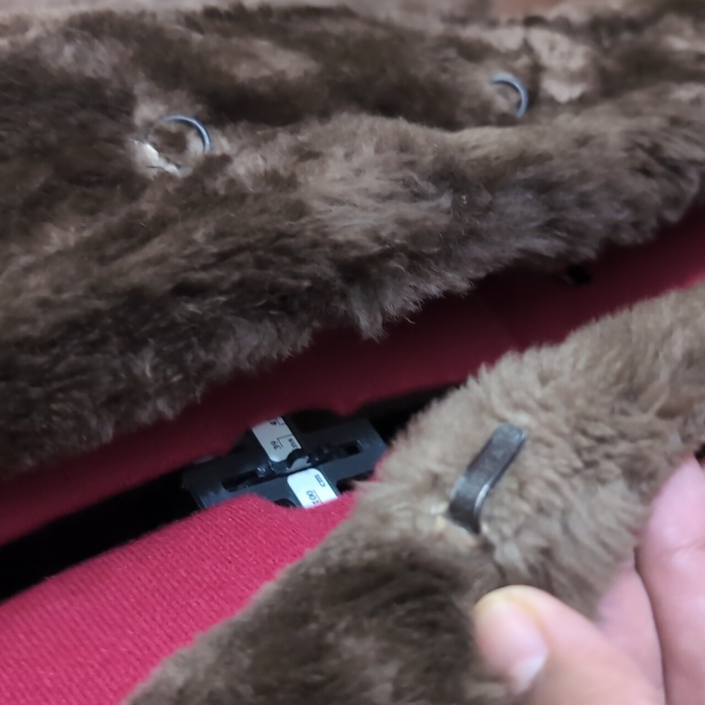 Women's Brown Real Fur Coat - Picture 6 of 14